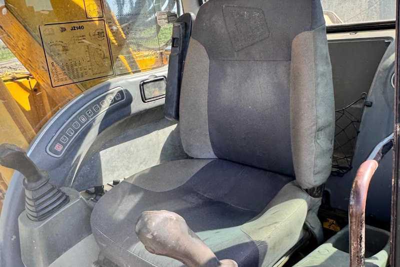 OmecoHub - Immagine JCB JZ140LC